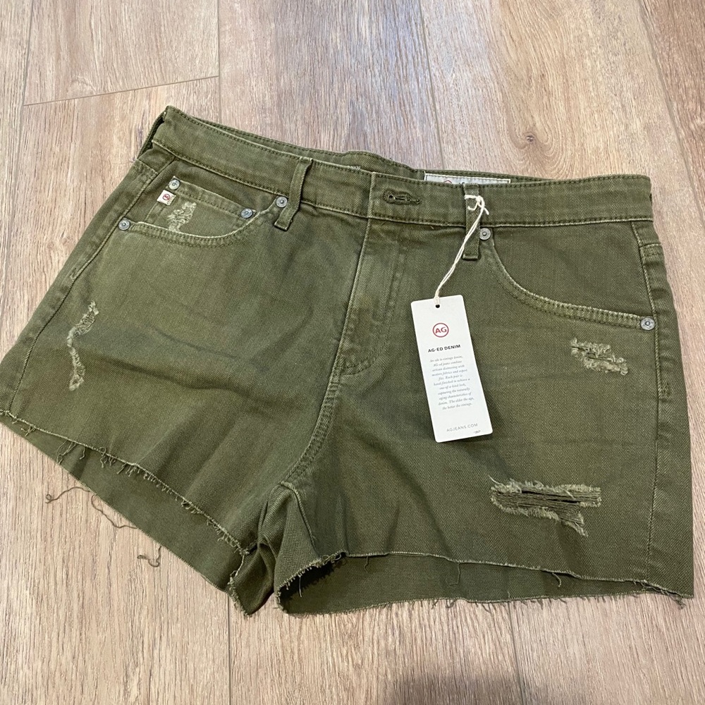 AG the Bryn cut-off shorts size 28